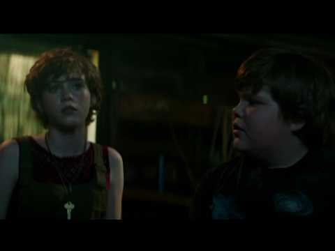 VIDEO : 'IT' Director: Sequel Will Be So Scarier