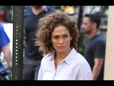 VIDEO : Jennifer Lopez 'glad' to be role model