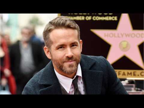 VIDEO : Ryan Reynolds Hasn't Seen 'Green Lantern'