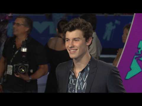 VIDEO : Shawn Mendes turns to therapy to help control anxiety issues