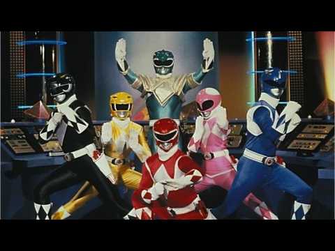 VIDEO : Power Rangers - Fans Want A Reunion!