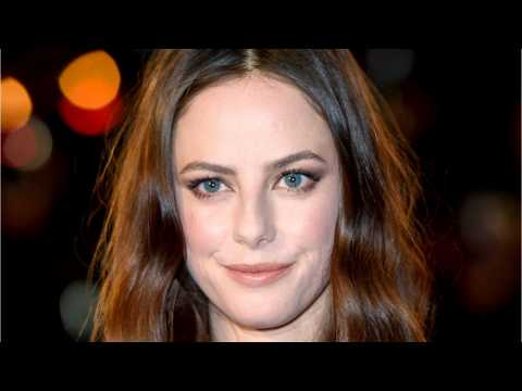 VIDEO : Kaya Scodelario To Replace Emma Roberts For Netflix's ?Spinning Out?