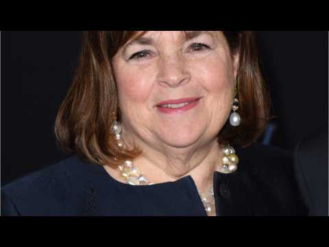 VIDEO : ?Barefoot Contessa? Signs Deal With 'Food Network'