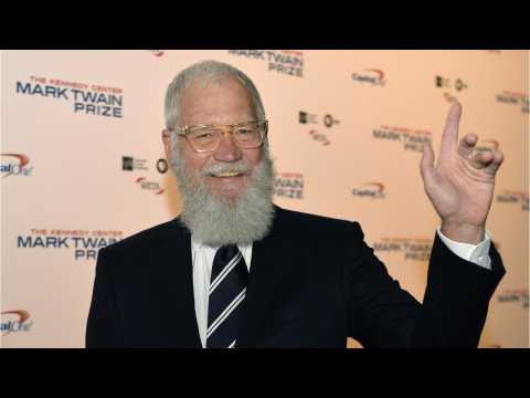 VIDEO : Netflix Renews David Letterman's Talk Show For Another Season