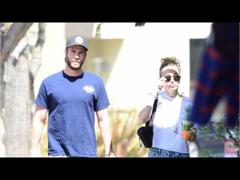 VIDEO : Did Miley Cyrus Marry Liam Hemsworth?