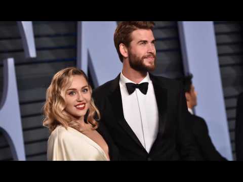 VIDEO : Miley Cyrus et Liam Hemsworth se sont mariés