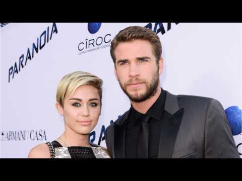VIDEO : Miley Cyrus Wore An $8,600 Minimalist Wedding Dress To Marry Liam Hemsworth