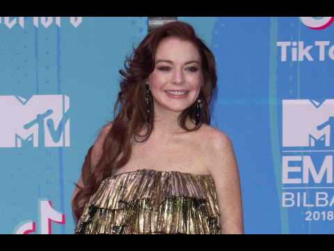 VIDEO : Lindsay Lohan à l'aise sous les feux des projecteurs