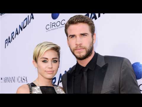 VIDEO : Miley Cyrus Shoots Down Preggo Rumors With Help From Viral Egg