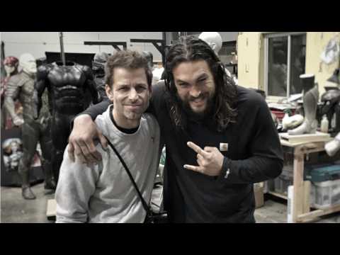 VIDEO : 'Justice League' Concept Art Reveals Early Aquaman Costume