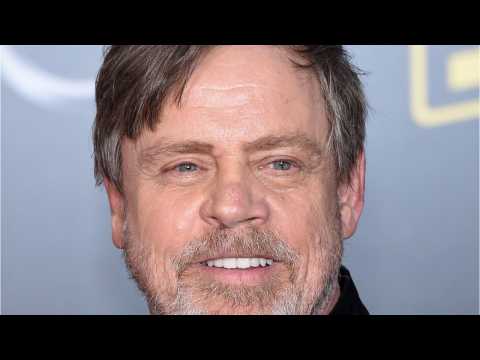 VIDEO : Mark Hamill Treats Star Wars Fans To Throwback Pic