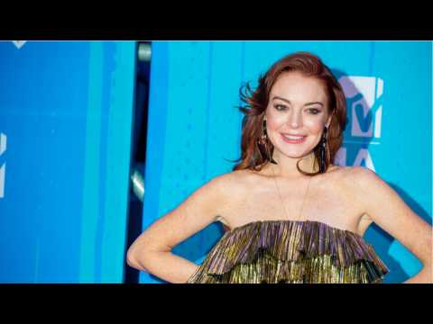 VIDEO : Lindsay Lohan Guesses Why She Wasn't Asked To Be In 'Thank U, Next' Video