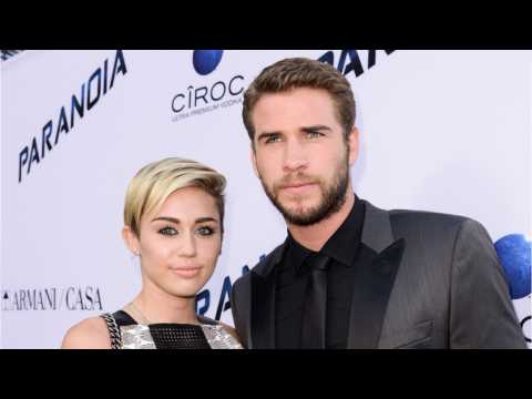 VIDEO : Miley Cyrus And Liam Hemsworth Are Worth $186 Million Together