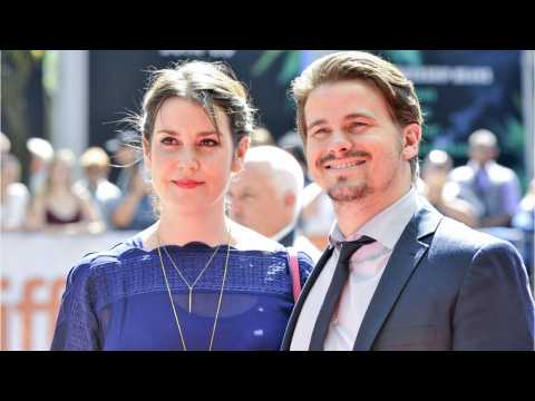 VIDEO : Surprise! Jason Ritter Welcomes First Child