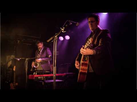 VIDEO : The Mountain Goats Newest Album Is Inspired By 'Dungeons & Dragons'