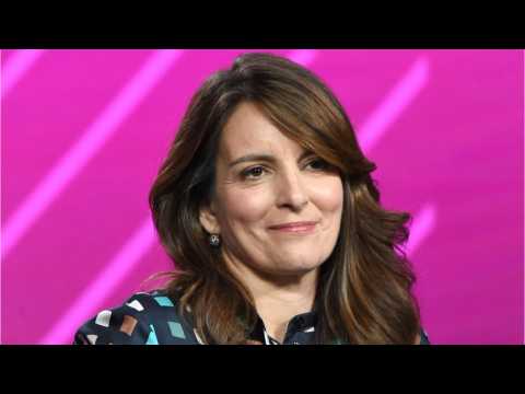 VIDEO : Tina Fey Says Films Are Falling Behind TV In Empowering Women