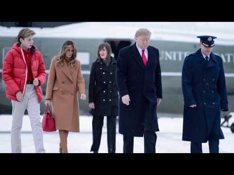 VIDEO : Barron Trump est aussi grand que son pre