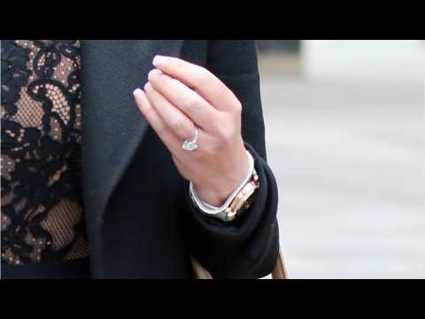 VIDEO : Popular 2019 Engagement Rings
