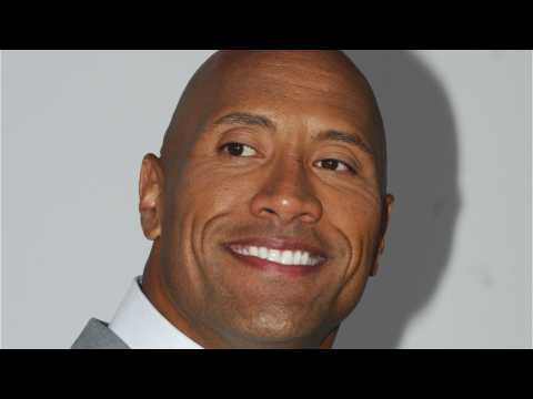 VIDEO : The Rock Reveals New 