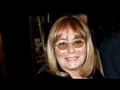 VIDEO : 'Simpsons' Producers Pay Tribute To Penny Marshall