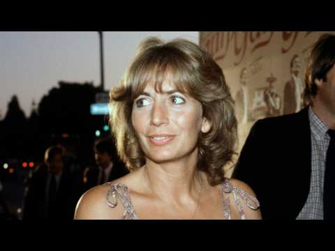 VIDEO : Penny Marshall, 'Big' Director And TV's 'Laverne,' Dead At 75