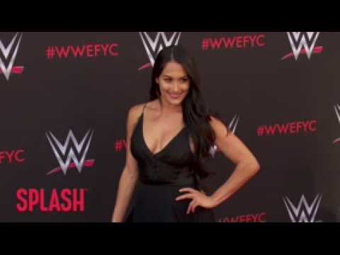 VIDEO : Nikki Bella Annoyed By Family Dating Intervention