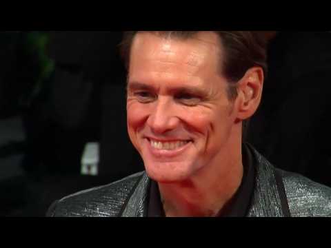 VIDEO : Jim Carrey Serves Trump Special Dish In New Year?s Political Cartoon