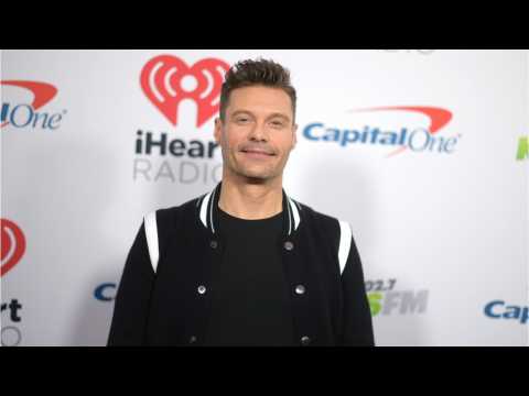 VIDEO : ?Dick Clark?s New Year?s Rockin? Eve: Hosted By Ryan Seacrest And Jenny McCarthy