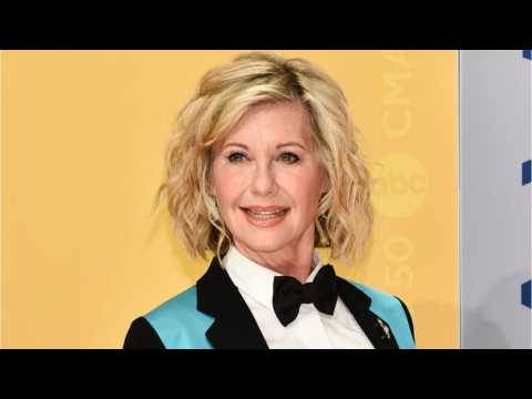 VIDEO : Olivia Newton-John Addresses Speculation About Her Health In New Video