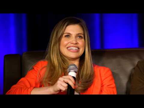 VIDEO : 'Boy Meets World' Star Danielle Fishel Is Expecting Her First Child