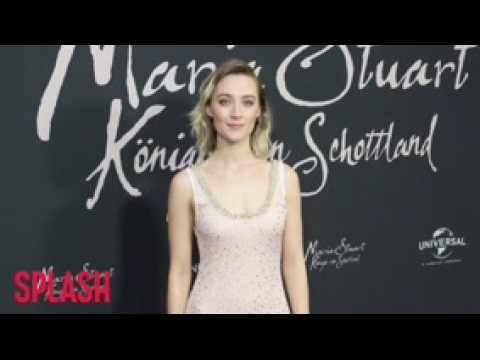 VIDEO : Saoirse Ronan's 'Diva' Mary Queen Of Scots Horse