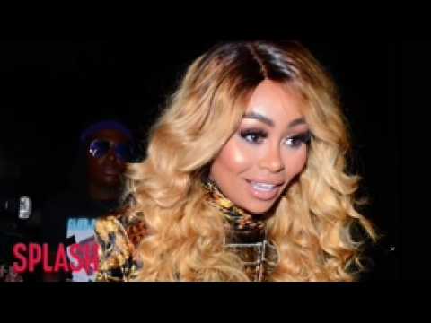 VIDEO : Another Police Visit For Blac Chyna!