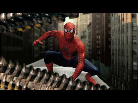 VIDEO : Raimi Spidey Suit Almost Popped Up In The Comics