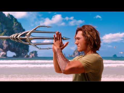 VIDEO : MovieBob Reviews: ?Aquaman?