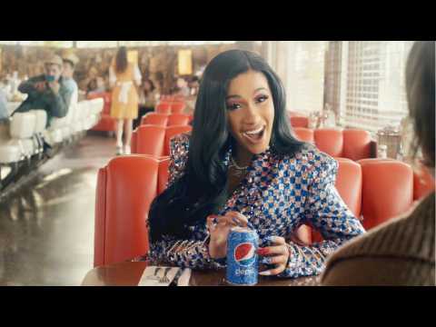 VIDEO : An Update On Cardi B's Love Life