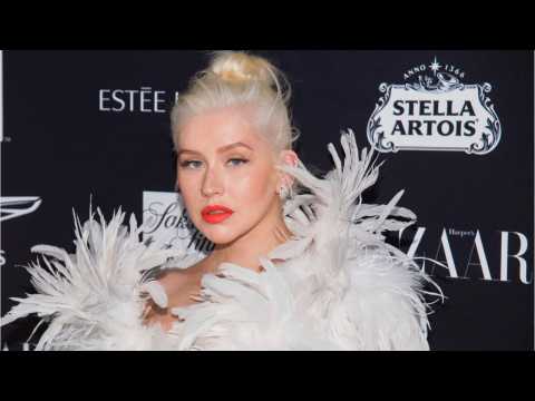 VIDEO : Christina Aguilera Says She Didn't Try To Punch Pink, Actually Wanted To Kiss Her