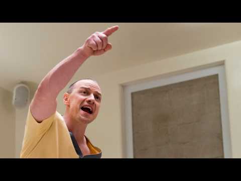 VIDEO : Hollywood Discovers Super Bowl Weekend Is A Rotten Time To Open A Movie
