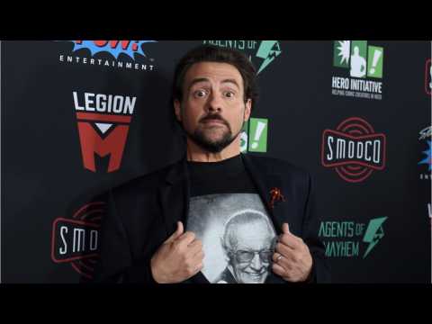 VIDEO : Kevin Smith Paid Emotional Tribute To Marvel Comics Legend Stan Lee