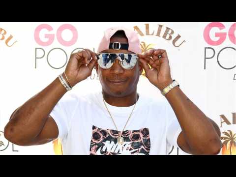 VIDEO : Ja Rule Lets Fans Get Their Anger Out On Him About Fyre Festival