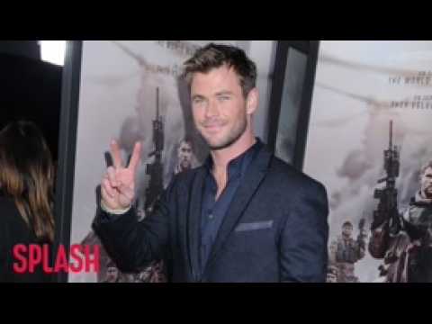 VIDEO : Chris Hemsworth Almost Quit Acting