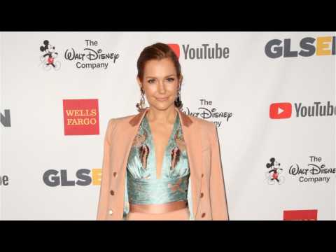 VIDEO : Darby Stanchfield Heads To Netflix