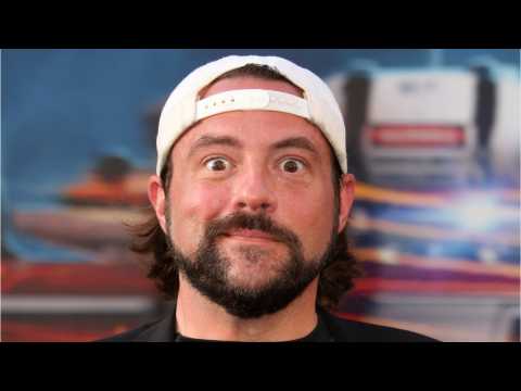 VIDEO : Kevin Smith Gives Updates On 'Hit Somebody' And 'Moose Jaws'