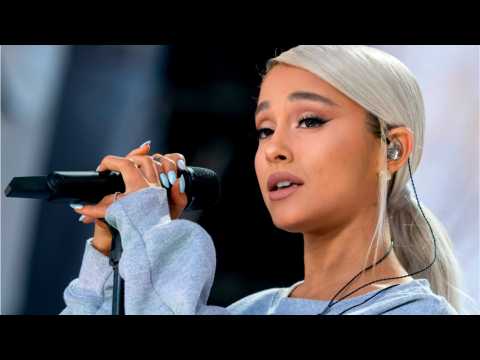 VIDEO : Ariana Grande and Pete Davidson Are Engaged