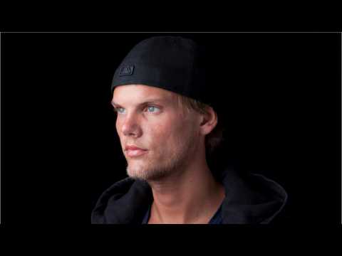 VIDEO : Avicii's Friends And Family Say Goodbye