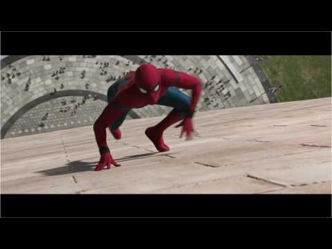 VIDEO : Fox Executive Warns Against Too Many Superhero Movies