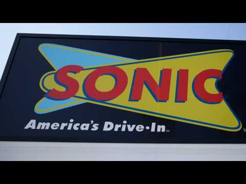 VIDEO : Sonic Debuts Pickle Juice Slush Drink