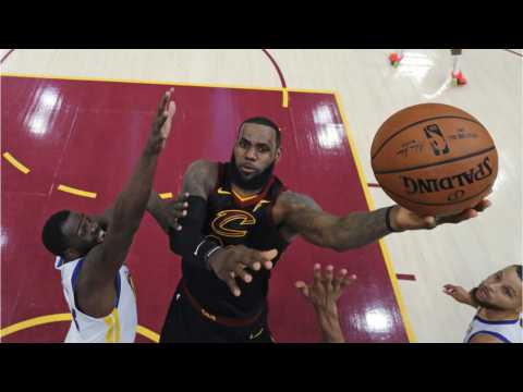 VIDEO : Is LeBron James Headed To The Lakers?
