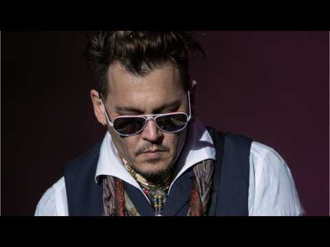 VIDEO : Johnny Depp?s Crazy Style