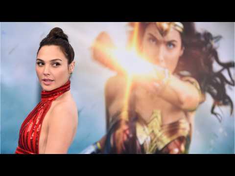 VIDEO : 'Wonder Woman 1984': Fans Speculate Appearance Of Invisible Jet