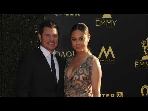 VIDEO : Nick Lachey Trolls Vanessa Lachey for ?NSync Picture